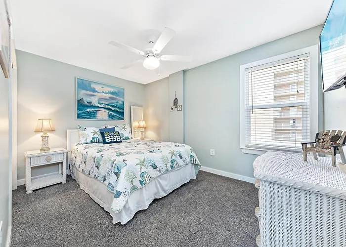 Compass Point 310 Apartment *