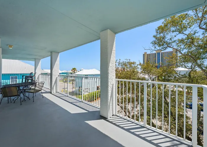 Compass Point 310 Apartment *